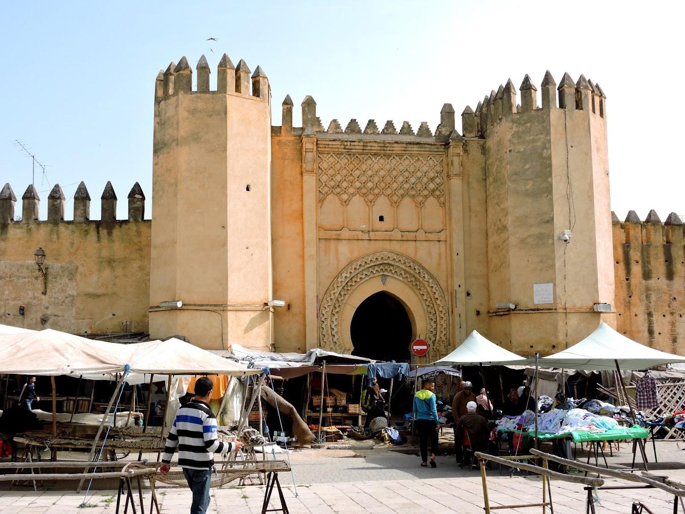 fes medina guided tour - Bab Chorfa